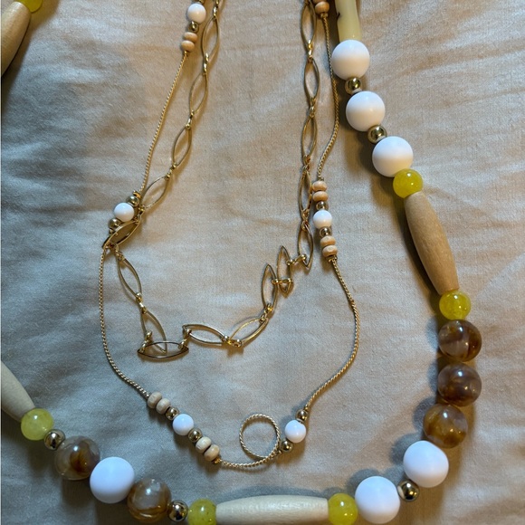 Charming Charlie White and Brown Beaded Necklace - Picture 2 of 3